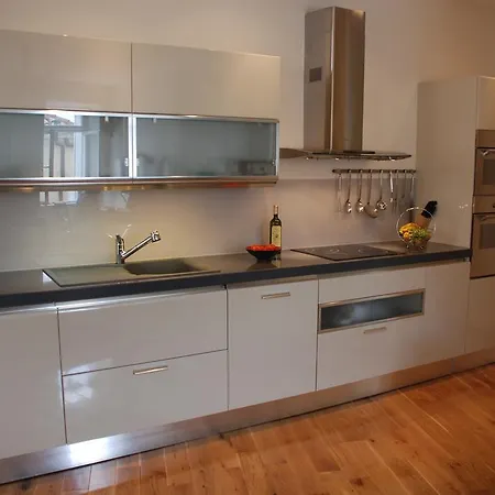 Antipodes Дубровник