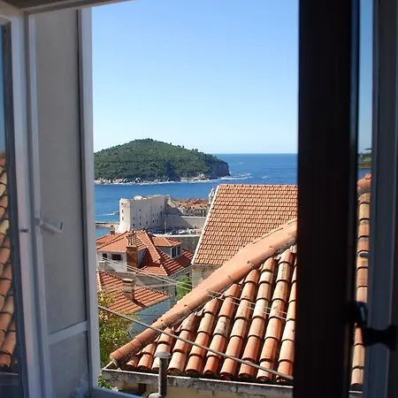 Antipodes Villa *